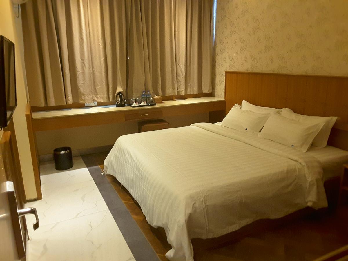 Unity Hotel Μανταλέι Εξωτερικό φωτογραφία